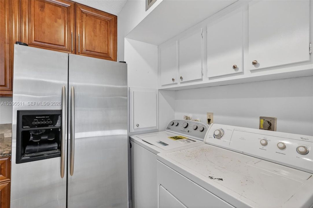 В аренду: $2,400 (2 спален, 1 ванн, 1157 Квадратных фут)