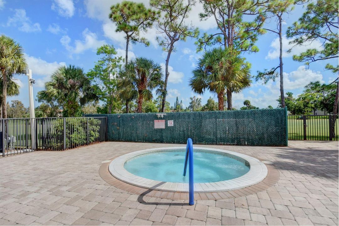 49-web-or-mls-Lucerne Pointe main clubho