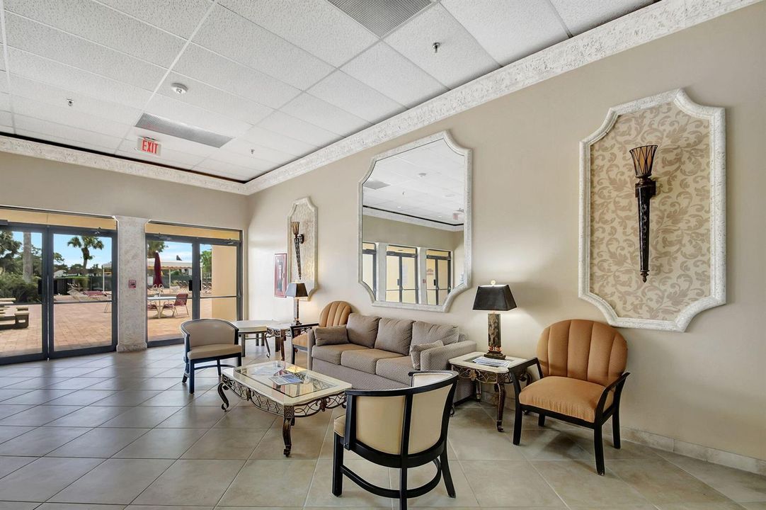54-web-or-mls-Lucerne Pointe main clubho