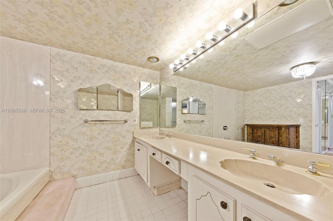 En Renta: $3,800 (2 camas, 2 baños, 1768 Pies cuadrados)