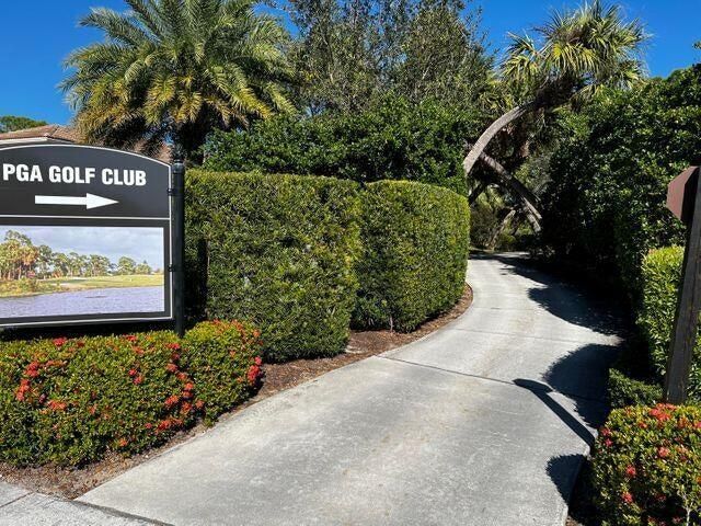 18 - PGA Verano Golf Member Cart Path Ac
