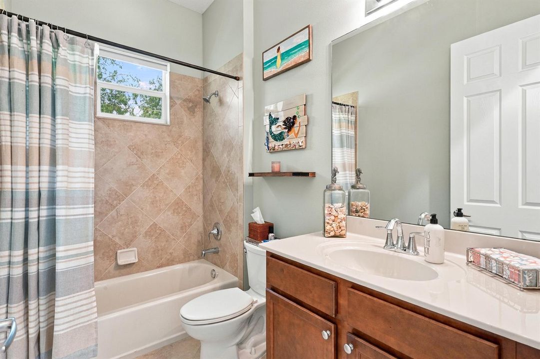 Guess Bathroom