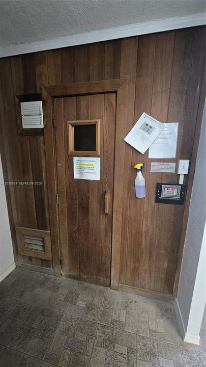На продажу: $460,000 (2 спален, 2 ванн, 1145 Квадратных фут)