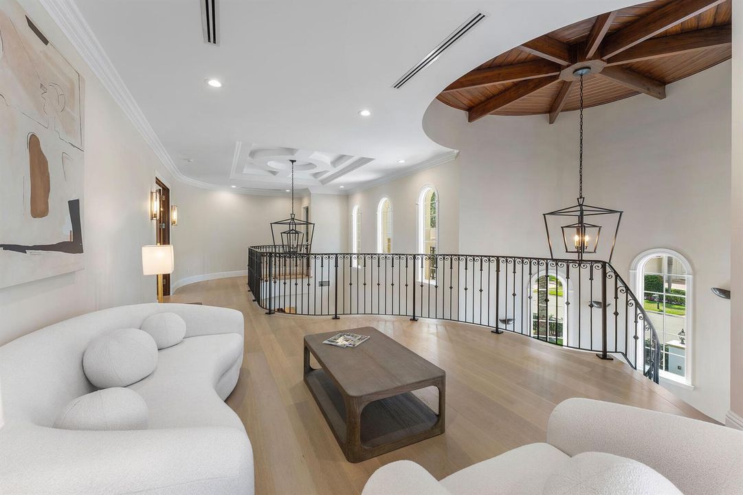 251_Coconut_Palm_Road_47