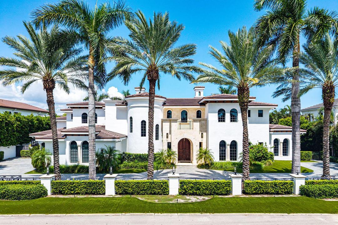 251_Coconut_Palm_Road_Aerial_01