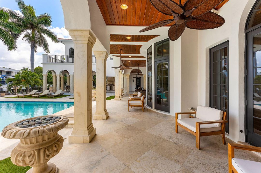 251_Coconut_Palm_Road_32