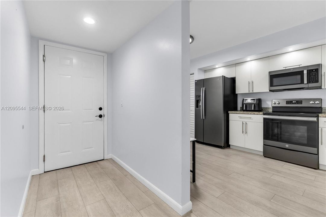 En Venta: $215,000 (2 camas, 2 baños, 1192 Pies cuadrados)
