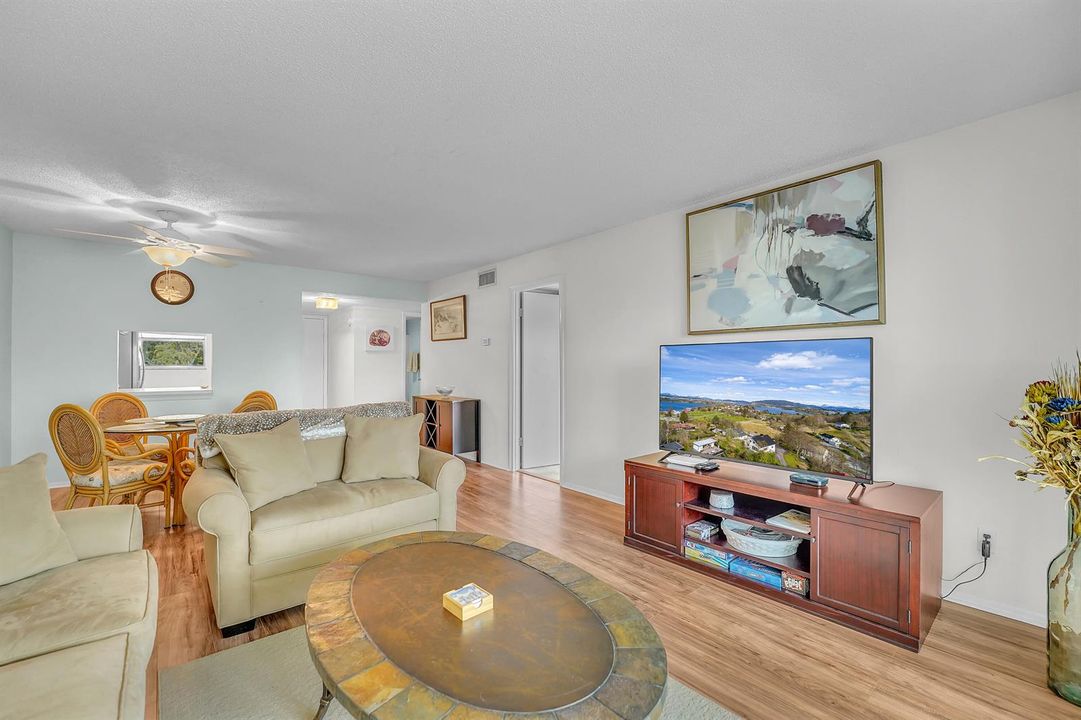 Living Area2