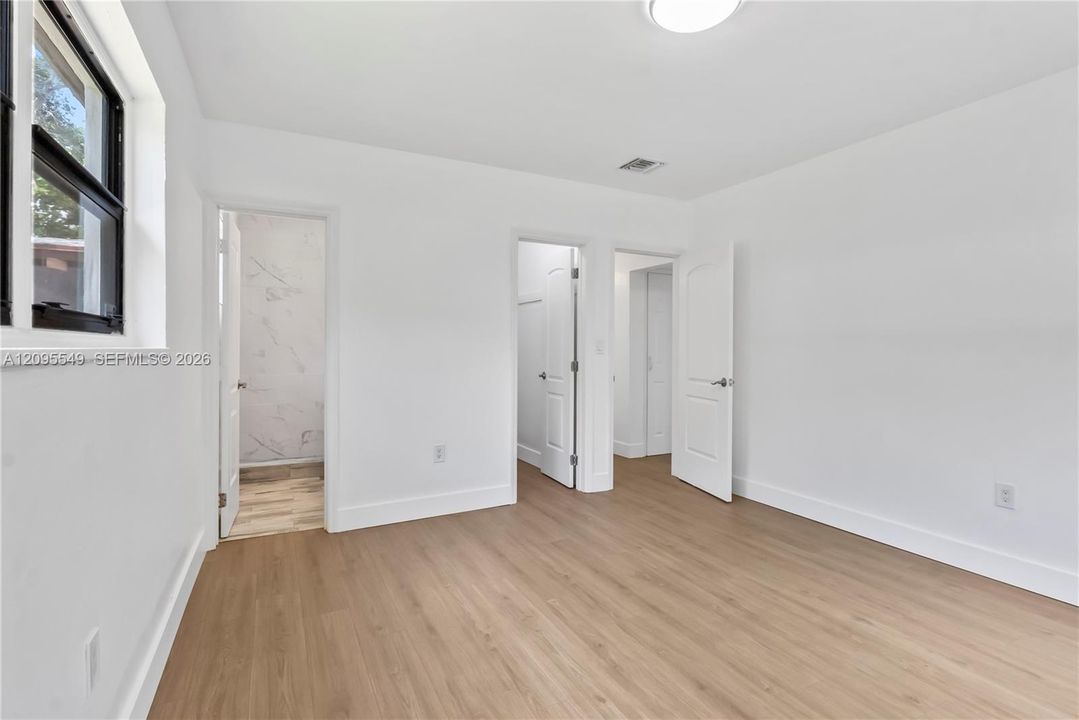 For Sale: $995,000 (3 beds, 2 baths, 1475 Square Feet)