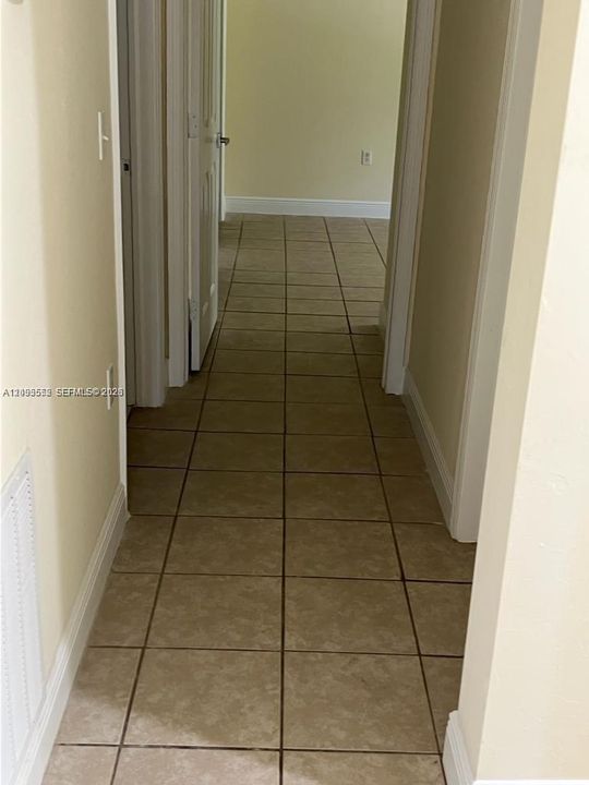 For Rent: $1,600 (2 beds, 2 baths, 1120 Square Feet)