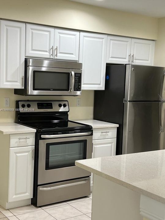 For Rent: $1,600 (2 beds, 2 baths, 1120 Square Feet)