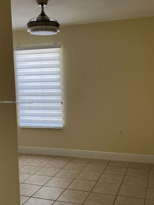 For Rent: $1,600 (2 beds, 2 baths, 1120 Square Feet)