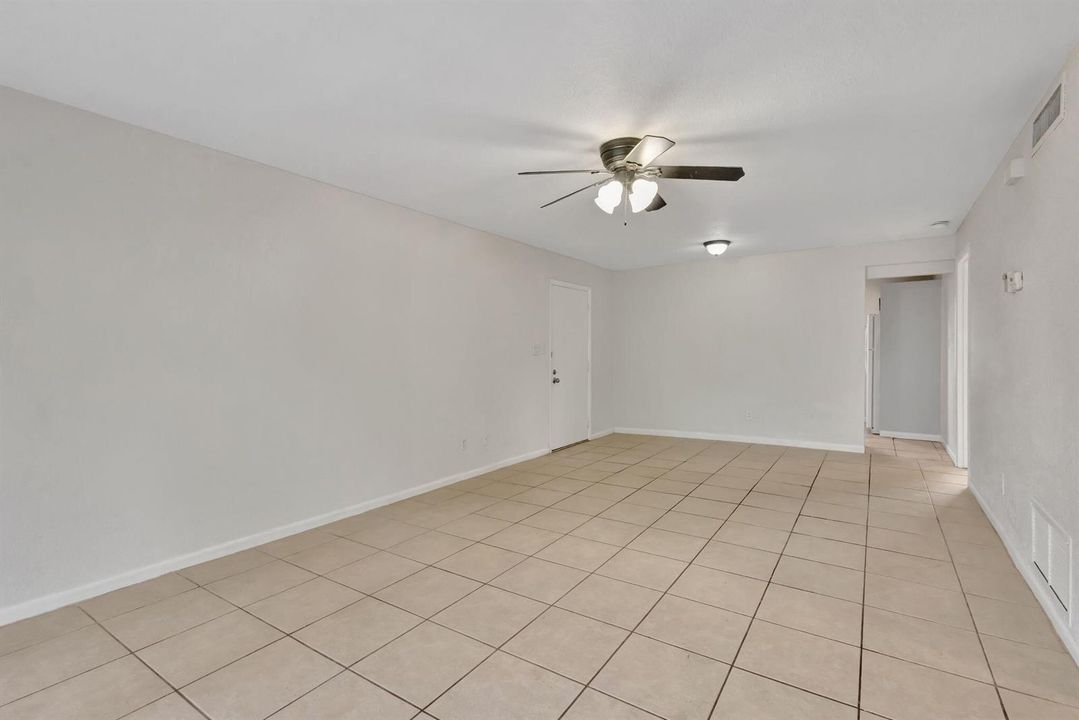 11-web-or-mls-5P1A4480