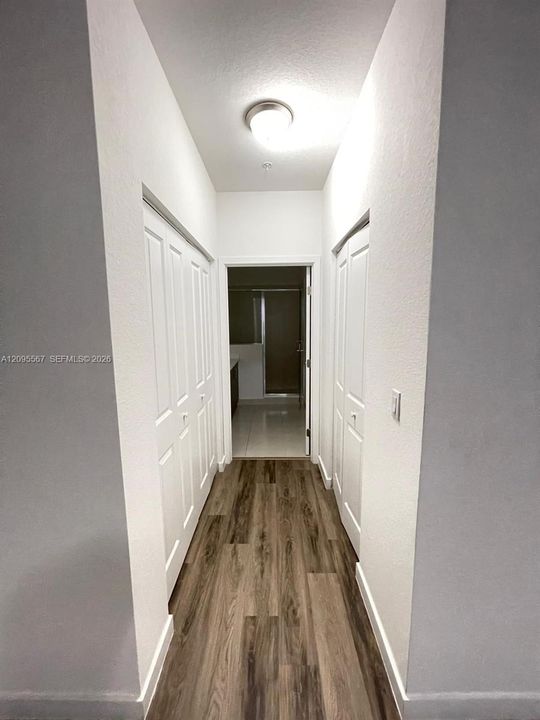 For Rent: $2,700 (3 beds, 2 baths, 1428 Square Feet)