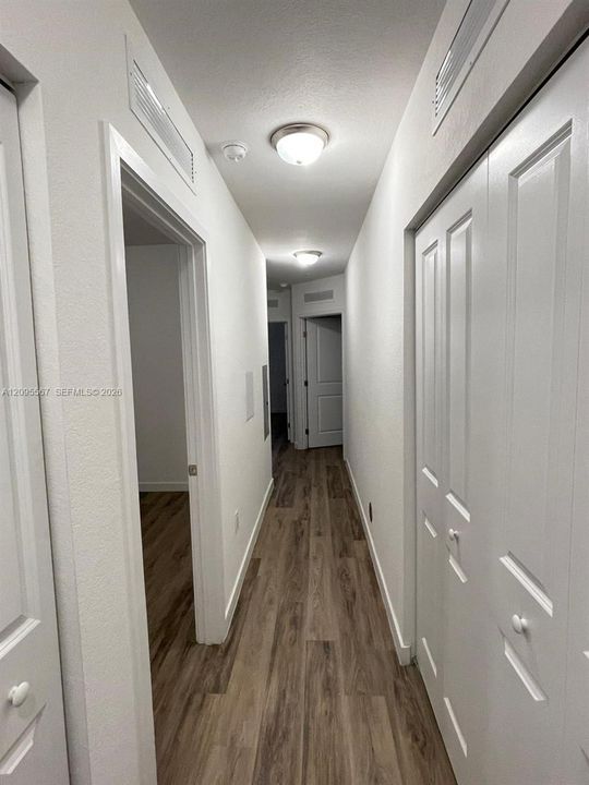 For Rent: $2,700 (3 beds, 2 baths, 1428 Square Feet)