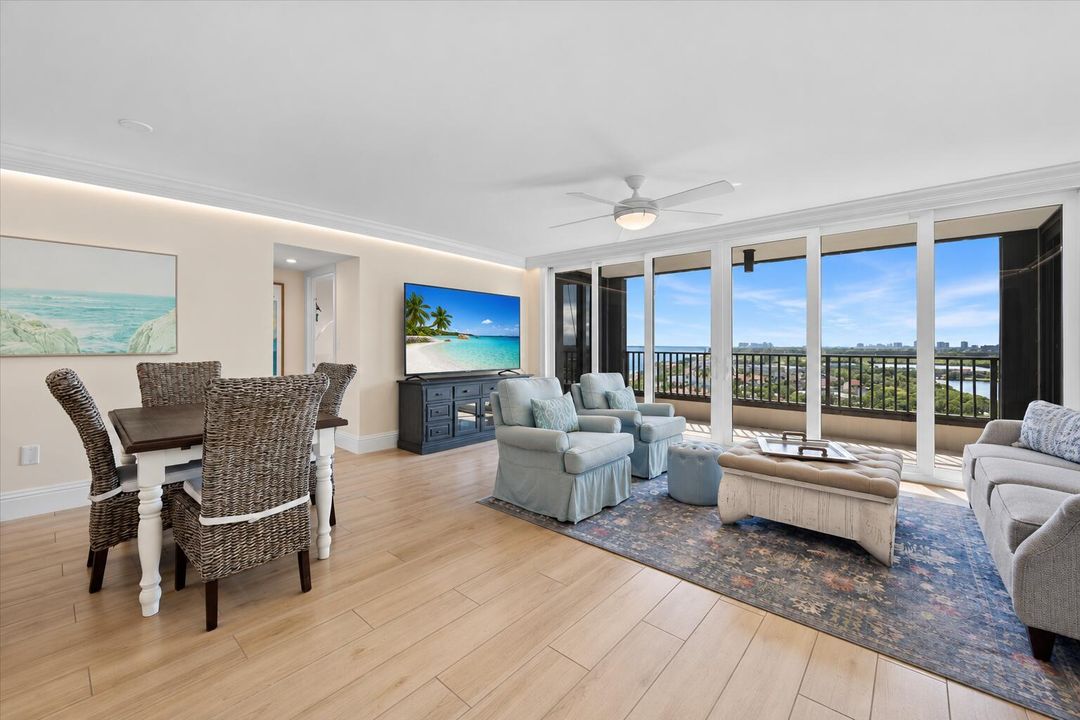 Living Area & Dining Area