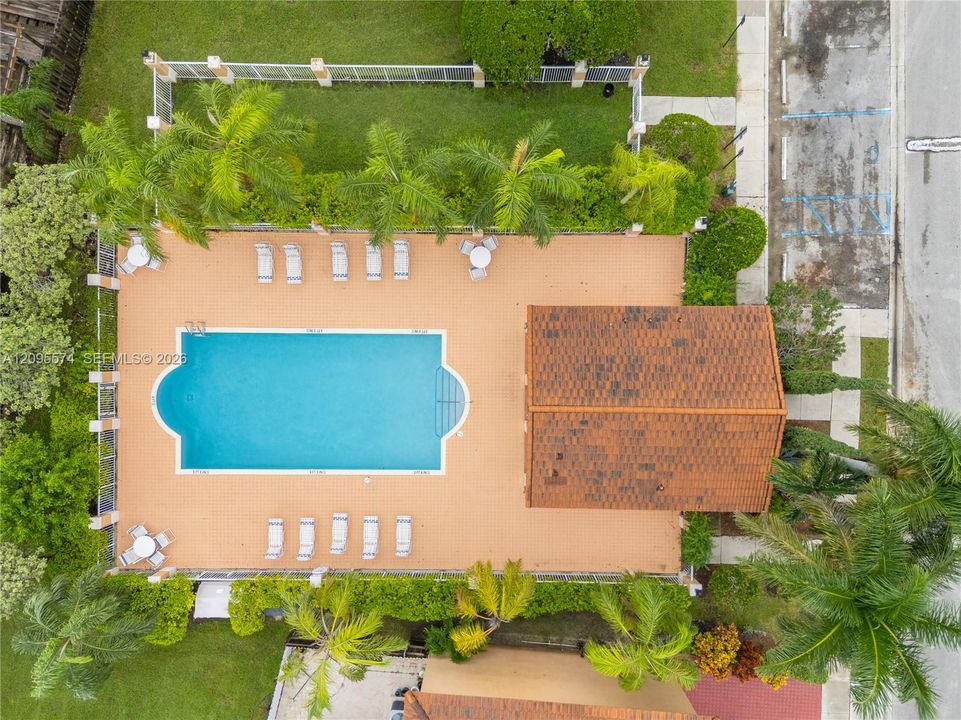 En Venta: $520,000 (3 camas, 2 baños, 1657 Pies cuadrados)