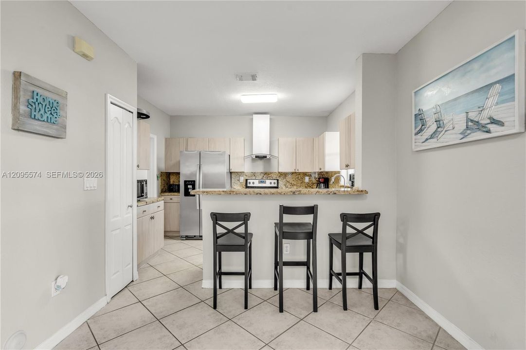En Venta: $520,000 (3 camas, 2 baños, 1657 Pies cuadrados)