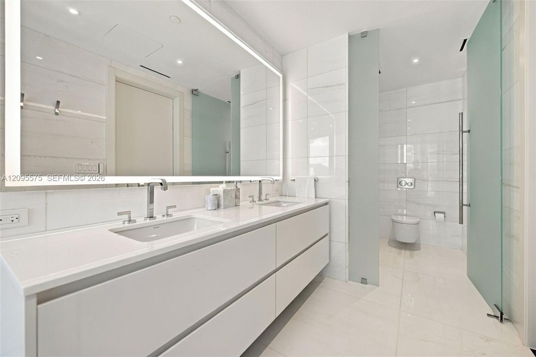 En Venta: $2,800,000 (3 camas, 2 baños, 1957 Pies cuadrados)