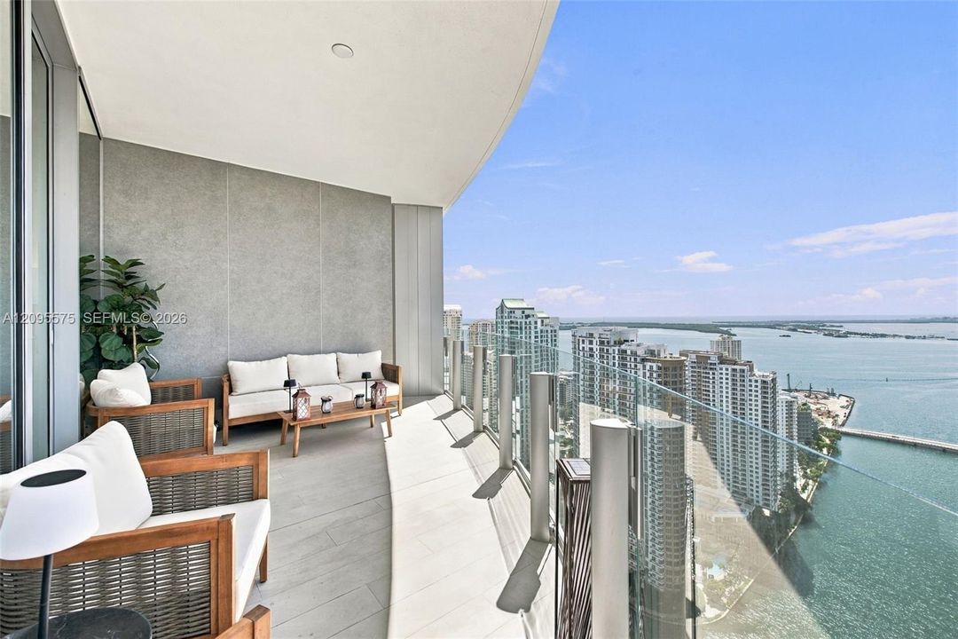 En Venta: $2,800,000 (3 camas, 2 baños, 1957 Pies cuadrados)