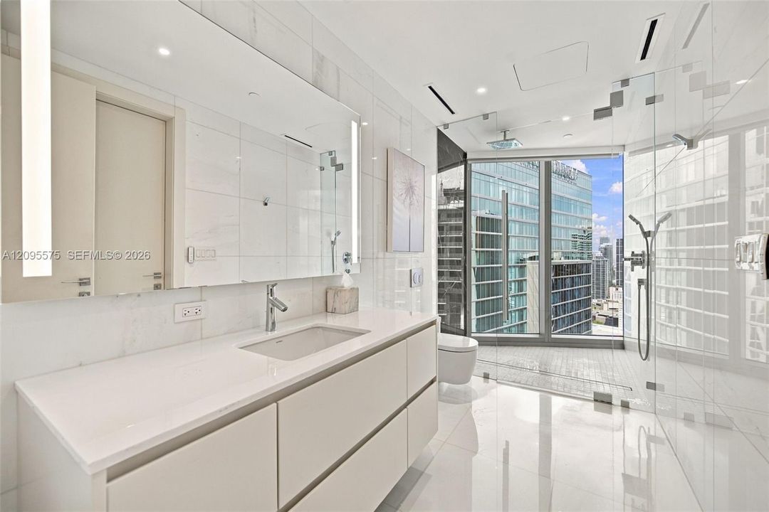 En Venta: $2,800,000 (3 camas, 2 baños, 1957 Pies cuadrados)