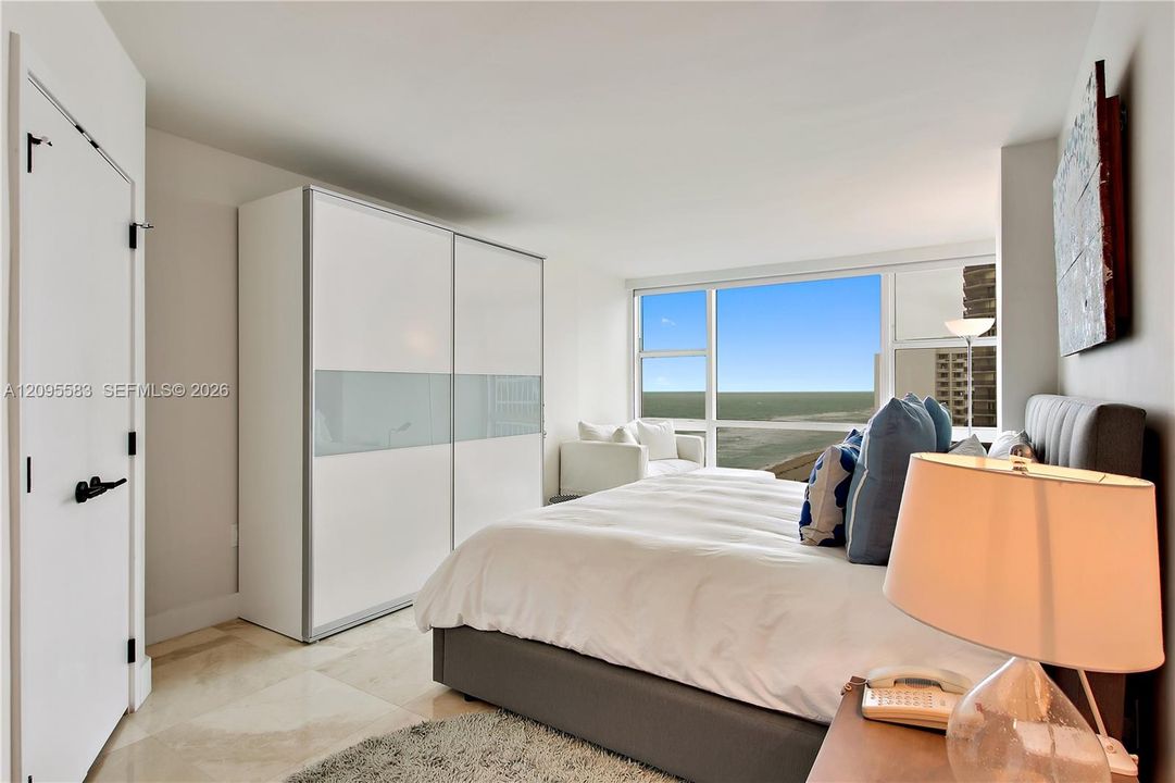 For Rent: $12,500 (2 beds, 2 baths, 1200 Square Feet)