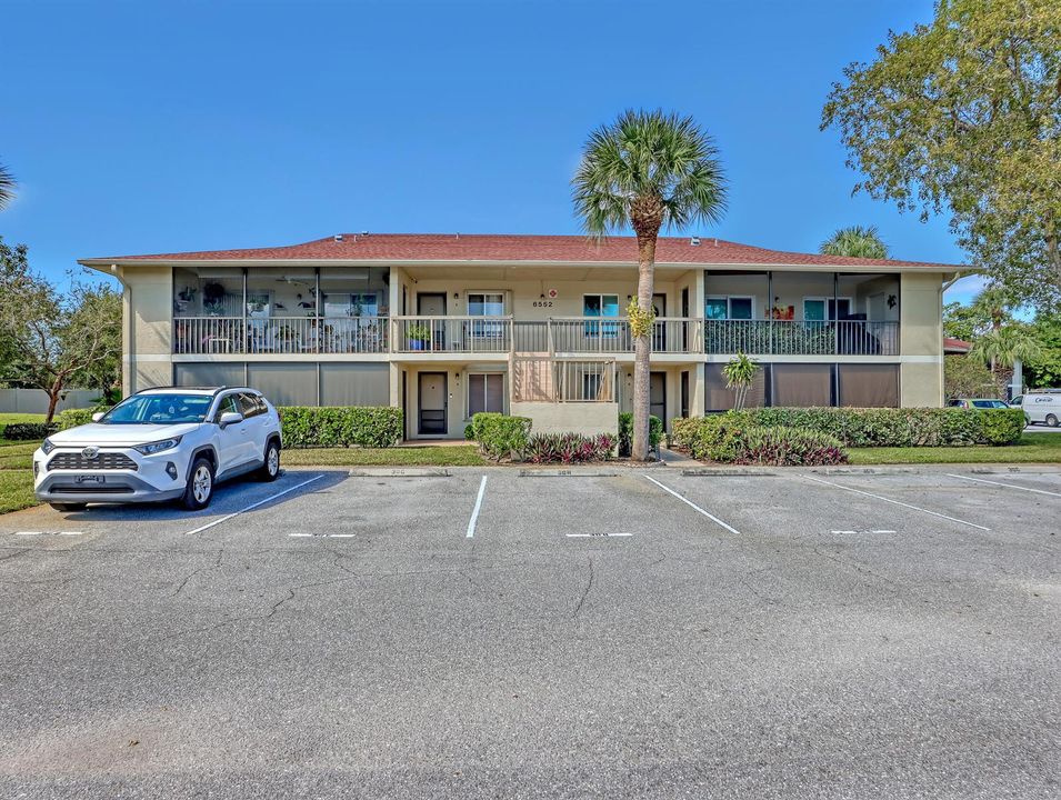 6552 Chasewood (2)
