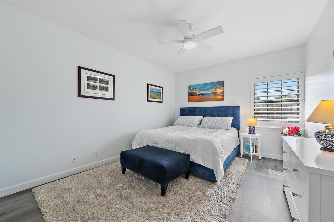 129 Olympus Way-25