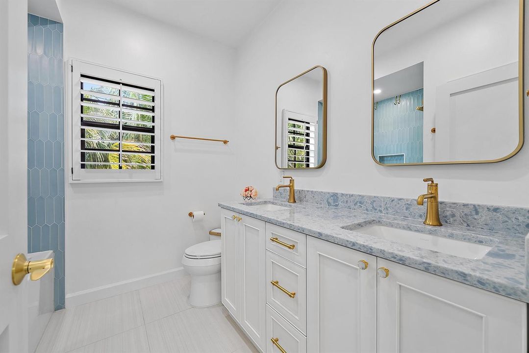 129 Olympus Way-22