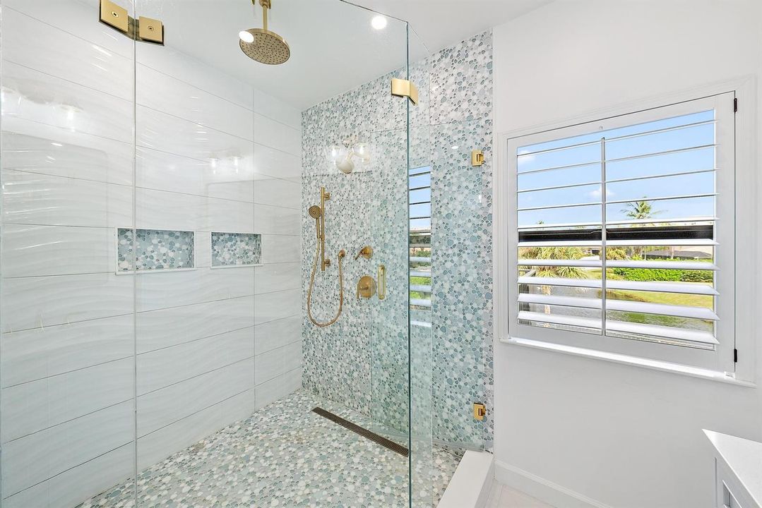 129 Olympus Way-21