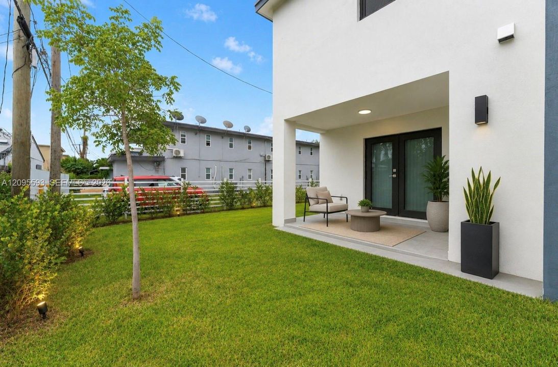 For Sale: $749,000 (0 beds, 0 baths, 2582 Square Feet)