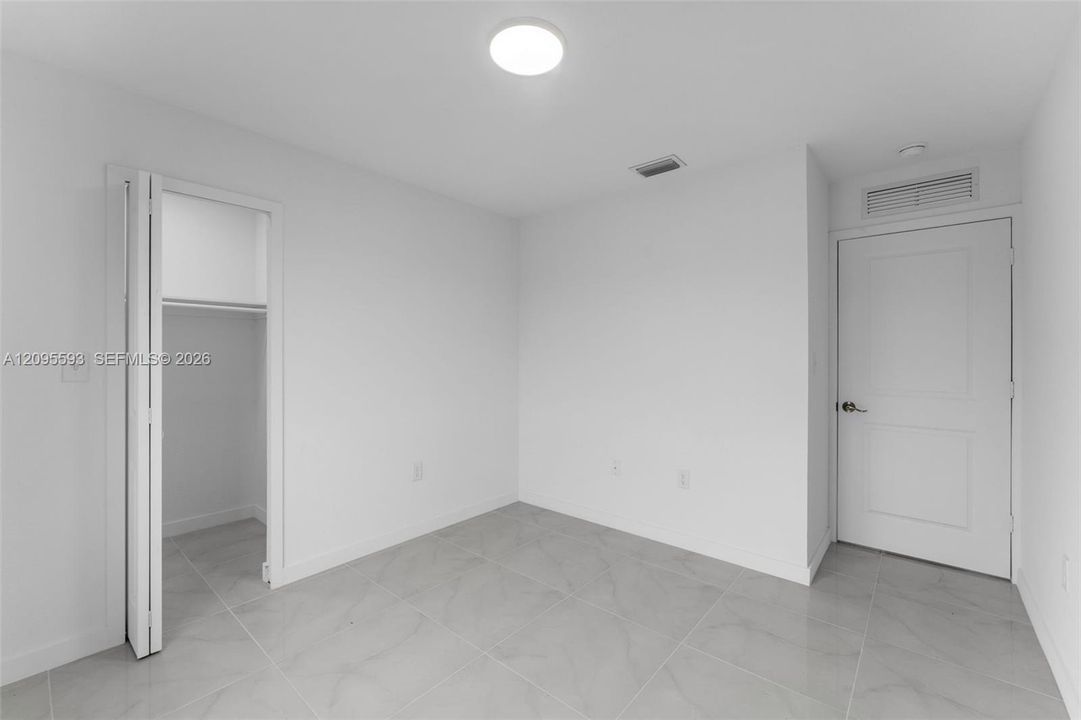 For Sale: $749,000 (0 beds, 0 baths, 2582 Square Feet)