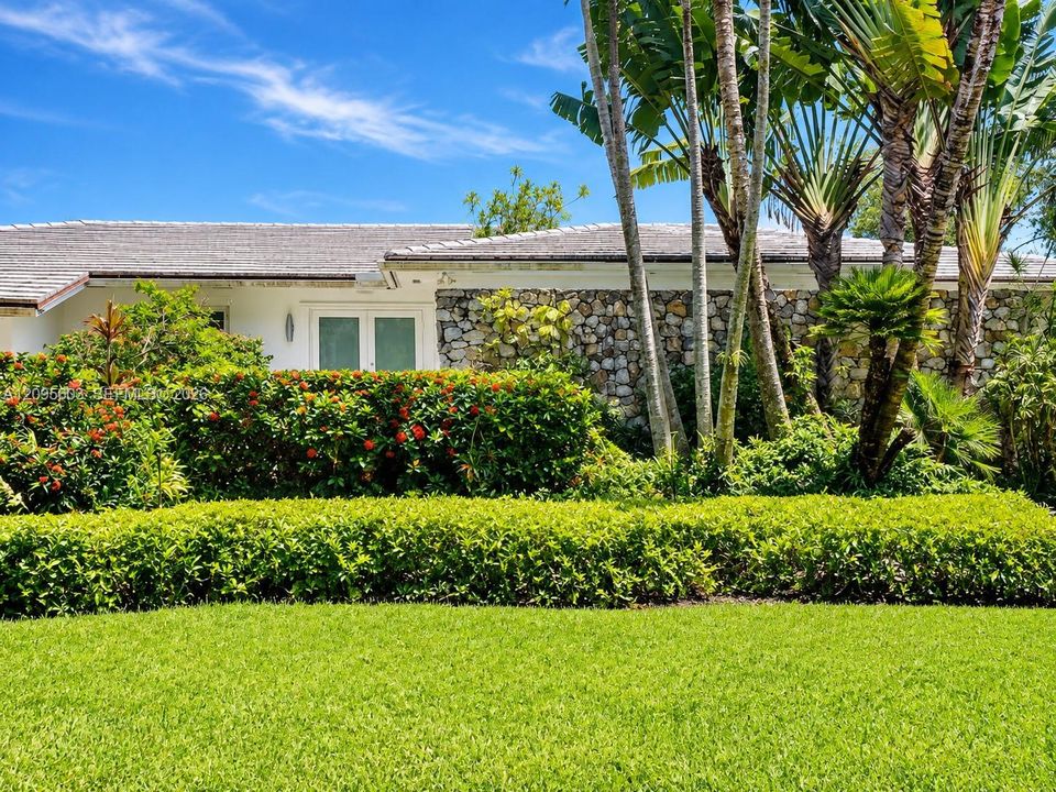 En Venta: $2,720,000 (5 camas, 3 baños, 3275 Pies cuadrados)