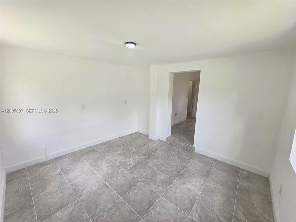 En Renta: $4,100 (4 camas, 2 baños, 1634 Pies cuadrados)