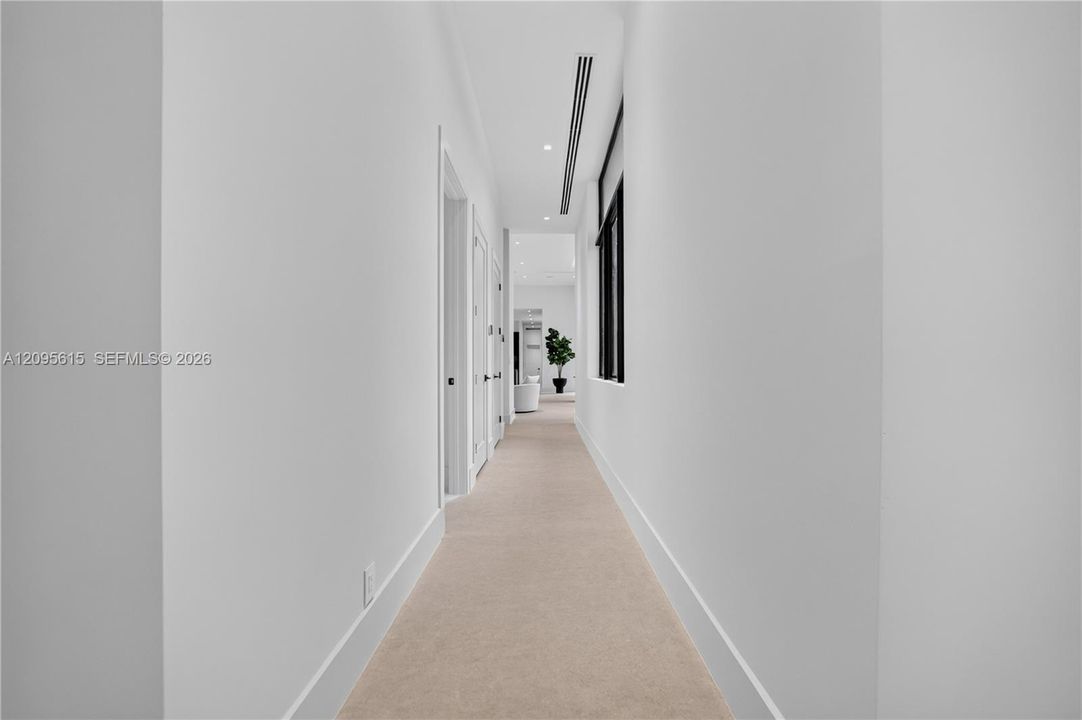 На продажу: $5,399,000 (6 спален, 7 ванн, 5687 Квадратных фут)