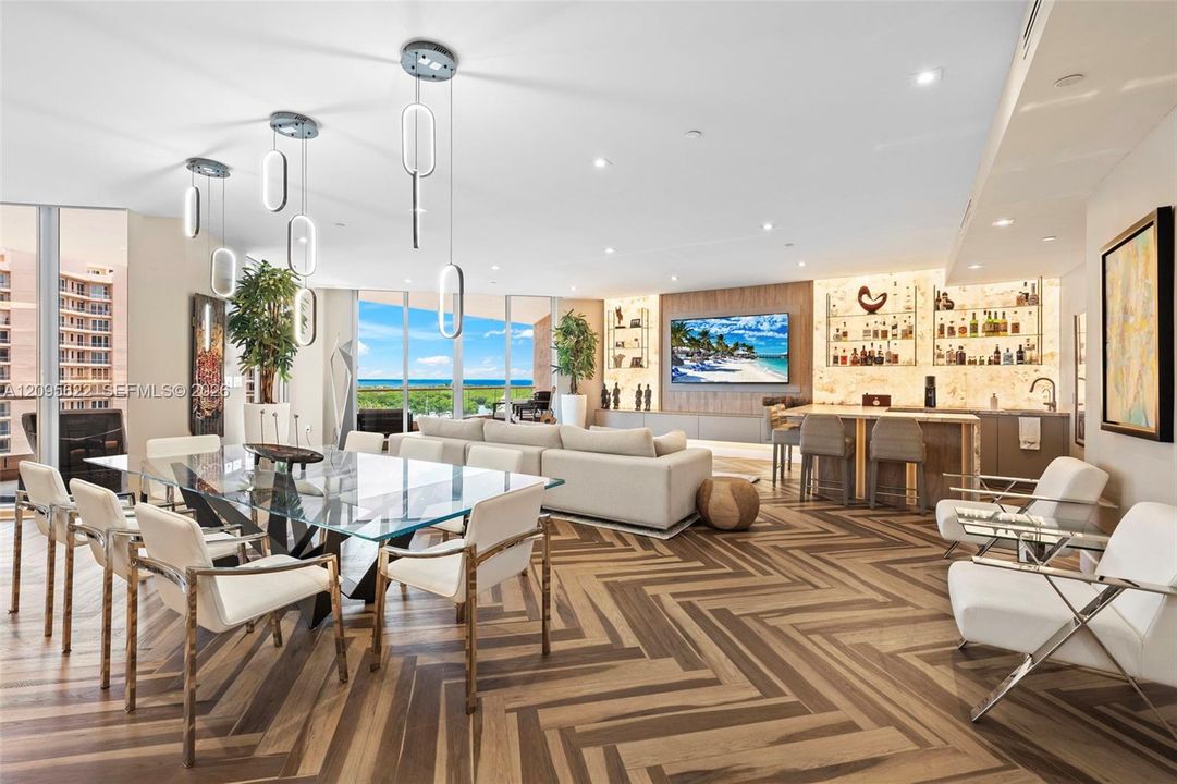 For Sale: $4,195,000 (3 beds, 3 baths, 3165 Square Feet)