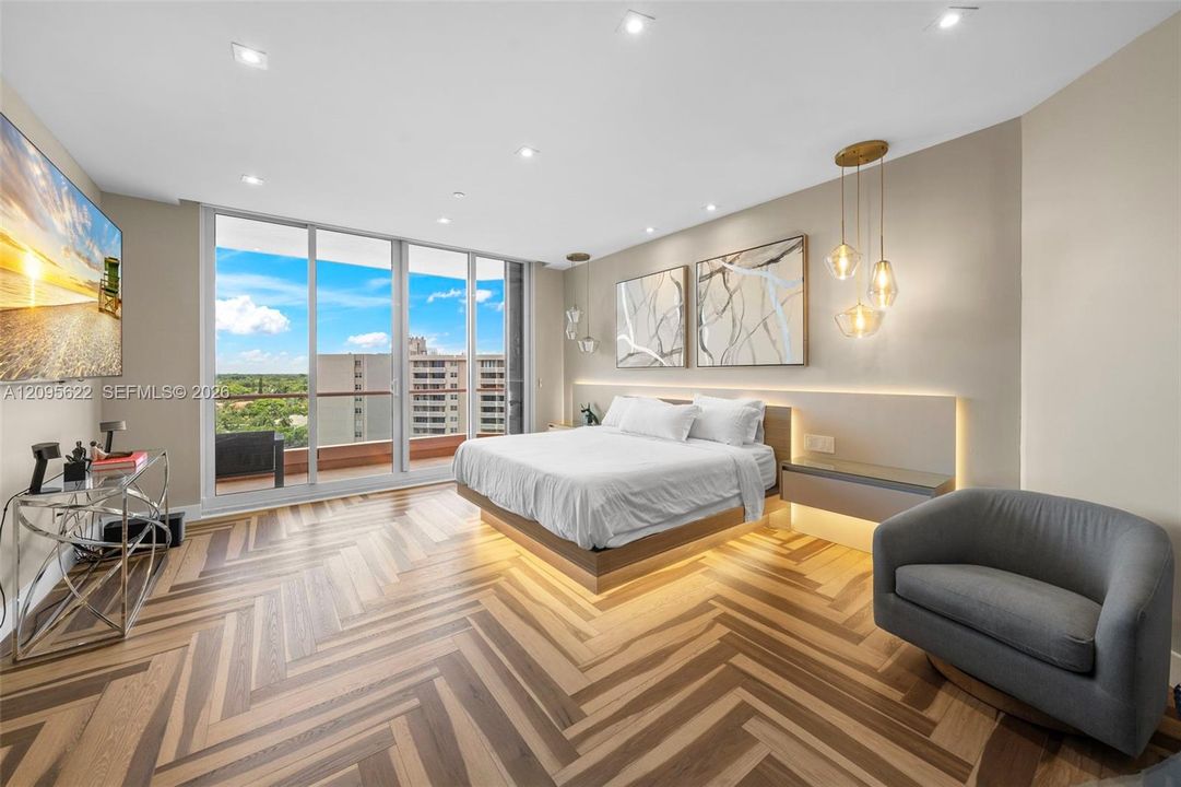 For Sale: $4,195,000 (3 beds, 3 baths, 3165 Square Feet)
