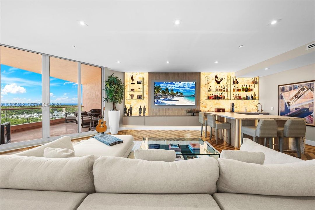 For Sale: $4,195,000 (3 beds, 3 baths, 3165 Square Feet)