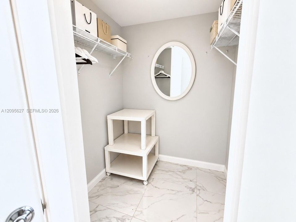 Walk-in closet