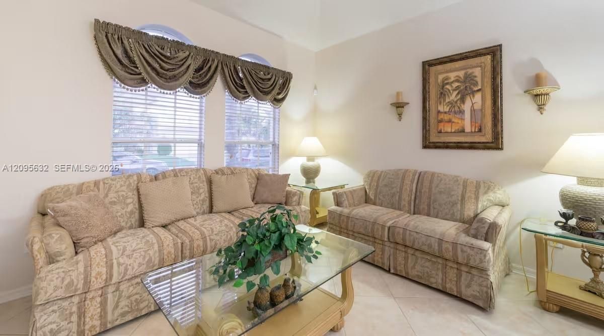For Rent: $3,750 (4 beds, 2 baths, 0 Square Feet)
