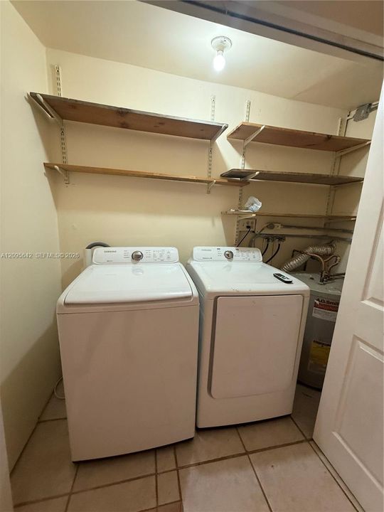 В аренду: $2,800 (2 спален, 2 ванн, 1145 Квадратных фут)