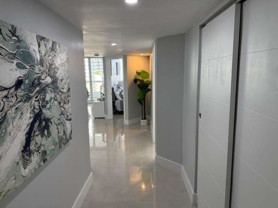 En Renta: $5,900 (2 camas, 2 baños, 1390 Pies cuadrados)