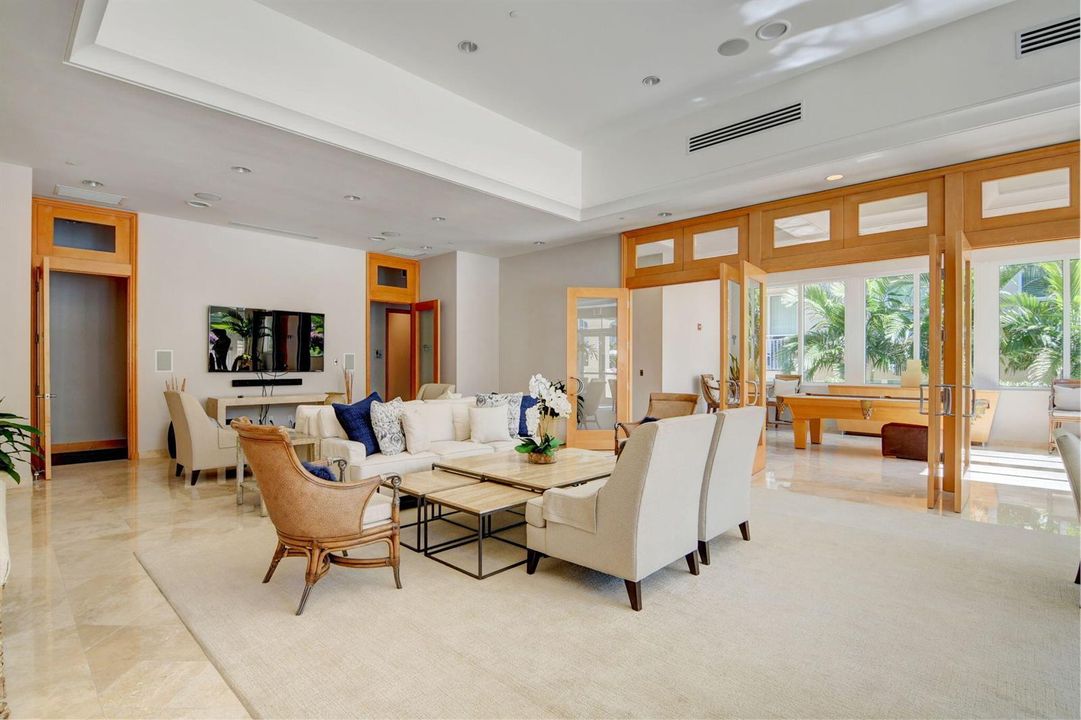 Lounge Area