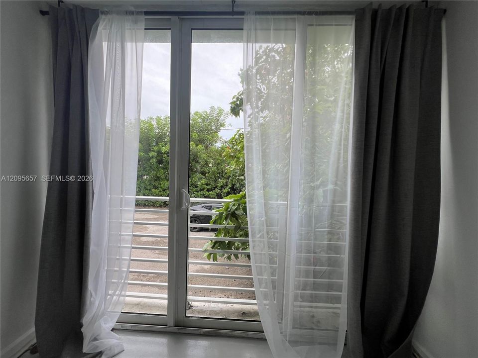 En Renta: $1,550 (0 camas, 1 baños, 600 Pies cuadrados)