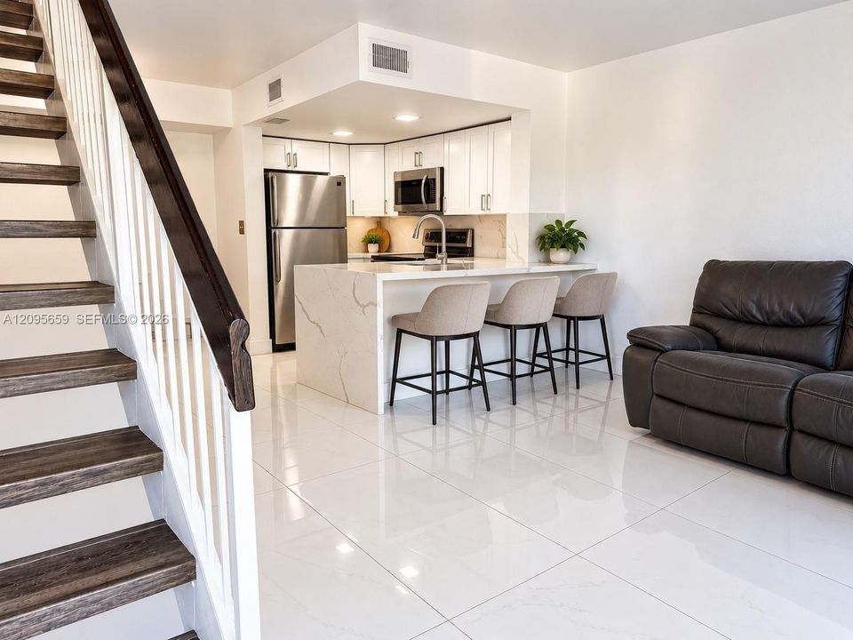 living room/kitchen