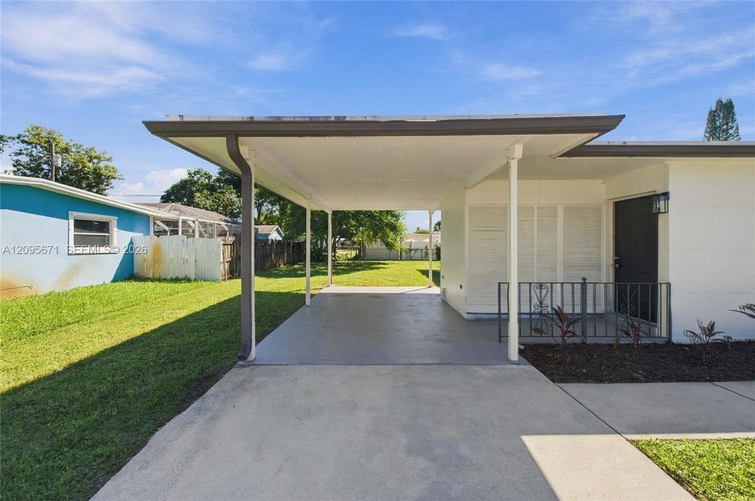 На продажу: $439,900 (3 спален, 2 ванн, 1134 Квадратных фут)