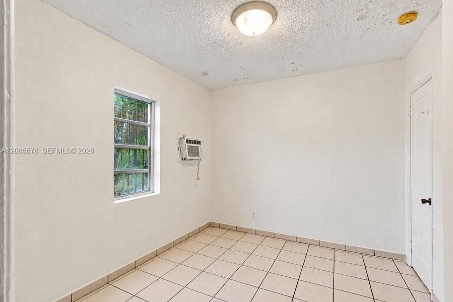For Sale: $1,095,000 (0 beds, 0 baths, 1843 Square Feet)