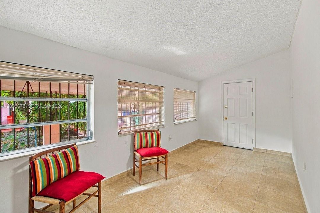 For Sale: $1,095,000 (0 beds, 0 baths, 1843 Square Feet)