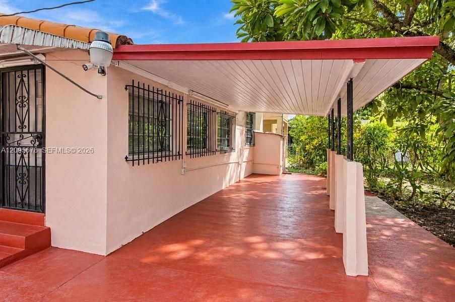 For Sale: $1,095,000 (0 beds, 0 baths, 1843 Square Feet)