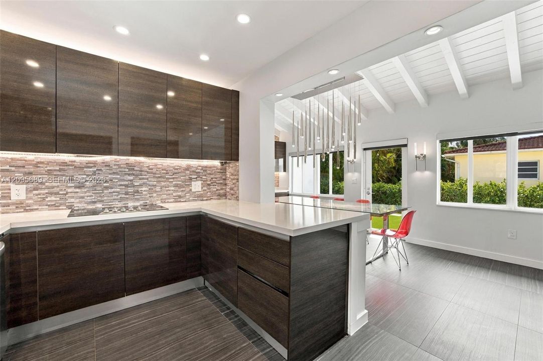 For Rent: $8,700 (3 beds, 2 baths, 1911 Square Feet)